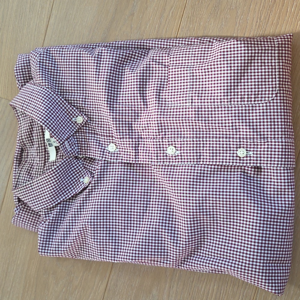 Uniqlo Red Checkered Button Up Shirt